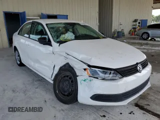 2012 Volkswagen Jetta Sedan S w/Sunroof with VIN 3VW2K7AJ0CM335924, listed as a Copart auction lot 55758302 with 84,177 mi miles and Salvage Title. Bid and sale history available at carsss.com. Image 1.
