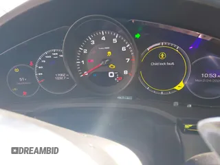 2021 Porsche Cayenne z VIN WP1BA2AY8MDA42886, wystawiony jako IAAI lot #41465968 z przebiegiem 17 062 mil mil oraz . Historia ofert i sprzedaży dostępna na DreamBid. Obrazek 7.