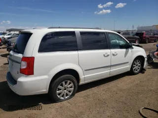 2011 Chrysler Town & Country Touring L with VIN 2A4RR8DG2BR758430, listed as a Copart auction lot 54721514 with Not Provided miles and Non Repairable. Bid and sale history available at DreamBid. Image 3.