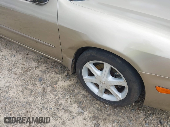 2002 Infiniti I35 Luxury with VIN JNKDA31A52T001605, listed as a IAAI auction lot 42154422 with 235,988 mi miles and . Bid and sale history available at DreamBid. Image 6.