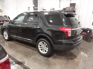 2013 Ford Explorer XLT with VIN 1FM5K7D83DGA07784, listed as a IAAI auction lot 41864249 with 324,305 mi miles and . Bid and sale history available at DreamBid. Image 3.