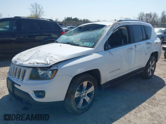 2017 Jeep Compass High Altitude z VIN 1C4NJDEB7HD126672, wystawiony jako IAAI lot #42092628 z przebiegiem 90 386 mil mil oraz . Historia ofert i sprzedaży dostępna na DreamBid. Obrazek 18.