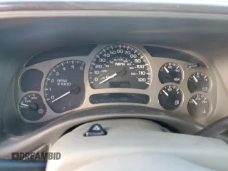 2005 GMC Sierra Denali z VIN 2GTEK63N551145668, wystawiony jako Copart lot #50544675 z przebiegiem Nie podano mil oraz Tytuł czysty. Historia ofert i sprzedaży dostępna na DreamBid. Obrazek 9.