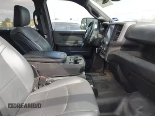 2022 Ram 2500 Tradesman с VIN 3C6UR5CJ4NG203881, выставлен на аукционе IAAI как лот 42513409 с пробегом 138 265 миль миль и . История ставок и продаж доступна на DreamBid. Изображение 5.