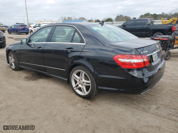 2013 Mercedes-Benz E-Class E 350 Luxury with VIN WDDHF8JB2DA754328, listed as a Copart auction lot 44014255 with 135,182 mi miles and Salvage Title. Bid and sale history available at carsss.com. Image 2.