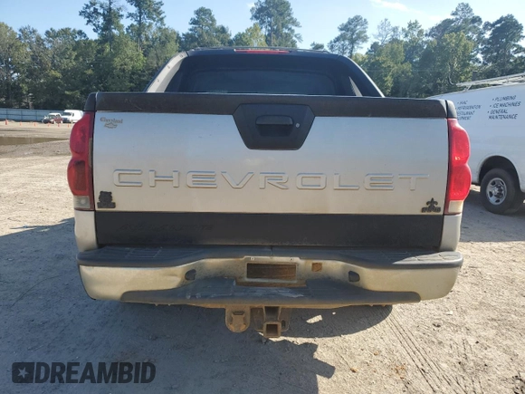 2005 Chevrolet Avalanche LS with VIN 3GNEC12ZX5G180404, listed as a Copart auction lot 71273834 with 0 mi miles and Salvage Title. Bid and sale history available at carsss.com. Image 6.