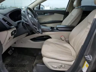 2016 Lincoln MKX Select with VIN 2LMTJ6KR2GBL32166, listed as a Copart auction lot 51517715 with 96,604 mi miles and Clean Title. Bid and sale history available at DreamBid. Image 7.
