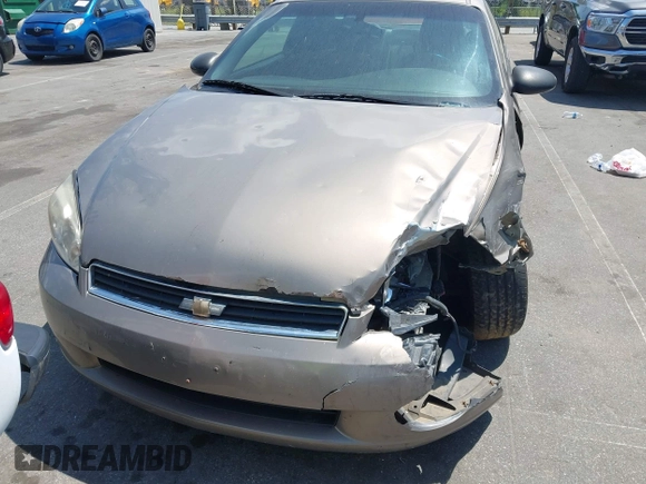 2006 Chevrolet Monte Carlo LT 3.5L z VIN 2G1WM15K969285822, wystawiony jako IAAI lot #42182300 z przebiegiem 237 749 mil mil oraz . Historia ofert i sprzedaży dostępna na DreamBid. Obrazek 13.