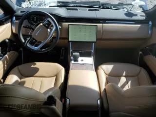2025 Land Rover Range Rover SE z VIN SALKP9FU2SA283638, wystawiony jako Copart lot #49858485 z przebiegiem 2 999 mil mil oraz Szkoda całkowita • Salvage title. Historia ofert i sprzedaży dostępna na DreamBid. Obrazek 8.