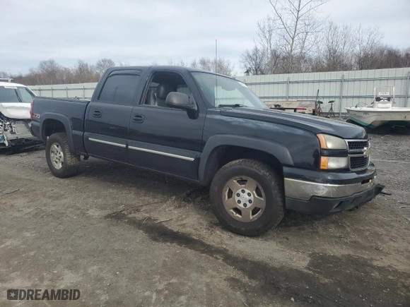 2006 Chevrolet Silverado 1500 LT1 with VIN 2GCEK13T661139803, listed as a Copart auction lot 49402175 with 268,239 mi miles and Salvage Title. Bid and sale history available at carsss.com. Image 4.