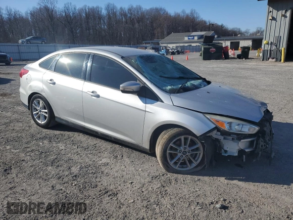 2016 Ford Focus SE with VIN 1FADP3F28GL395583, listed as a Copart auction lot 48523415 with 41,996 mi miles and Salvage Title. Bid and sale history available at DreamBid. Image 4.