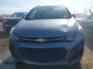 2019 Chevrolet Trax LT with VIN KL7CJPSB9KB810930, listed as a IAAI auction lot 42030573 with 59,259 mi miles. Bid and sale history available at carsss.com. Image 13.