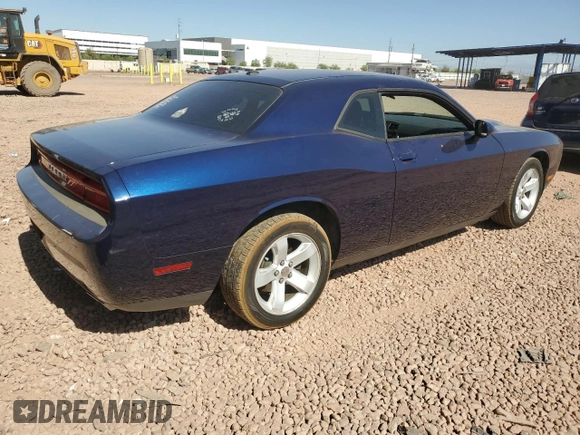 2013 Dodge Challenger SXT z VIN 2C3CDYAG5DH695223, wystawiony jako Copart lot #57690455 z przebiegiem 76 831 mil mil oraz Szkoda całkowita • Salvage title. Historia ofert i sprzedaży dostępna na DreamBid. Obrazek 3.