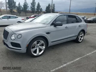 2017 Bentley Bentayga W12 with VIN SJAAC2ZV0HC015387, listed as a Copart auction lot 53551835 with 38,573 mi miles and Salvage Title. Bid and sale history available at carsss.com. Image 1.