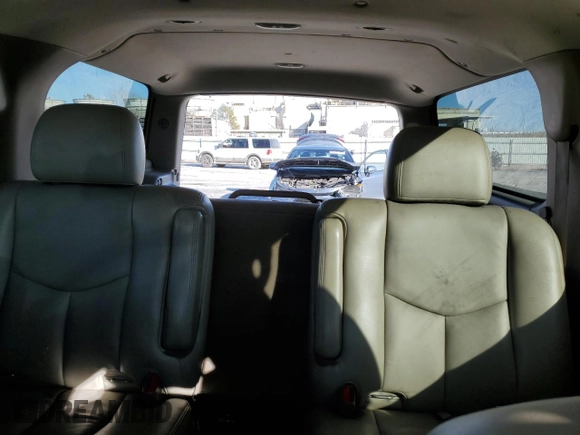 2005 Chevrolet Suburban Z71 with VIN 3GNFK16Z35G217438, listed as a Copart auction lot 43294115 with 100,353 mi miles and Salvage Title. Bid and sale history available at carsss.com. Image 10.