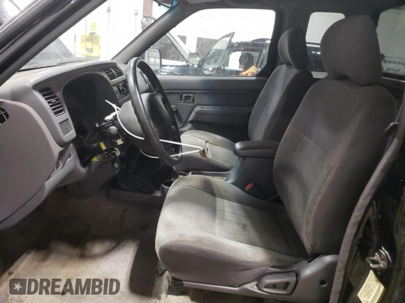 1998 Nissan Frontier XE with VIN 1N6DD26Y9WC362881, listed as a Copart auction lot 83056994 with 108,791 mi miles and Clean title. Bid and sale history available at DreamBid. Image 7.