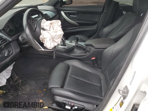 2017 BMW 3 Series 340i with VIN WBA8B3G54HNU35065, listed as a Copart auction lot 77381774 with Not Provided miles and Salvage Title. Bid and sale history available at DreamBid. Image 7.