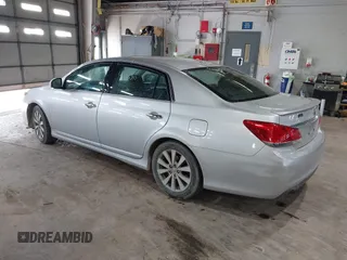 2012 Toyota Avalon with VIN 4T1BK3DB3CU440979, listed as a IAAI auction lot 41915347 with 131,046 mi miles. Bid and sale history available at carsss.com. Image 3.