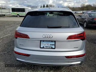 2022 Audi Q5 S line Premium with VIN WA1GAAFY0N2089458, listed as a Copart auction lot 49338915 with 25,993 mi miles and Salvage Title. Bid and sale history available at carsss.com. Image 6.