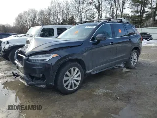 2018 Volvo XC90 Momentum with VIN YV4A22PK2J1212747, listed as a Copart auction lot 46404585 with 0 mi miles and Salvage Title. Bid and sale history available at carsss.com. Image 1.