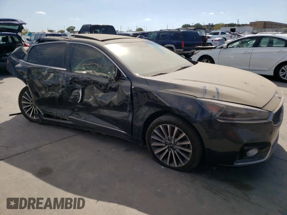 2017 Kia Cadenza Premium with VIN KNALC4J16H5046026, listed as a Copart auction lot 68608473 with 96,805 mi miles and Salvage Title. Bid and sale history available at carsss.com. Image 4.