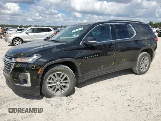 2023 Chevrolet Traverse LT Cloth z VIN 1GNERGKWXPJ138064, wystawiony jako Copart lot #74497674 z przebiegiem 49 459 mil mil oraz Czysty tytuł • Clean title. Historia ofert i sprzedaży dostępna na DreamBid. Obrazek 1.