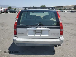 2000 Volvo V70 with VIN YV1LZ56D0Y2723612, listed as a Copart auction lot 65177734 with 236,295 mi miles and Clean Title. Bid and sale history available at carsss.com. Image 6.