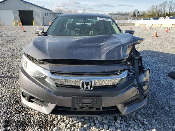 2017 Honda Civic EX-T with VIN 19XFC1E33HE002127, listed as a Copart auction lot 53803365 with 70,075 mi miles and Salvage Title. Bid and sale history available at DreamBid. Image 5.