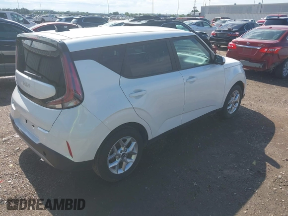 2023 Kia Soul LX with VIN KNDJ23AU8P7861431, listed as a IAAI auction lot 42234031 with 35,397 mi miles and . Bid and sale history available at DreamBid. Image 4.