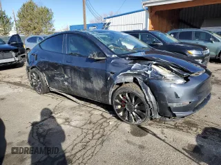 2022 Tesla Model Y Performance with VIN 7SAYGDEF0NF452111, listed as a Copart auction lot 47595975 with 33,514 mi miles and Salvage Title. Bid and sale history available at DreamBid. Image 4.