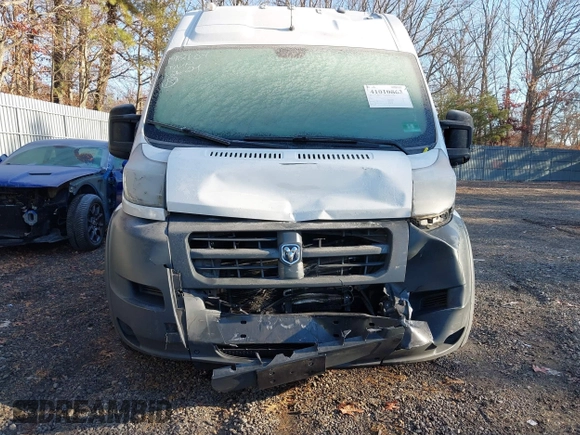 2018 Ram ProMaster Cargo with VIN 3C6TRVCG6JE110222, listed as a IAAI auction lot 41010863 with 75,639 mi miles and . Bid and sale history available at DreamBid. Image 12.