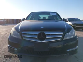 2013 Mercedes-Benz C 300 Sport with VIN WDDGF8AB0DR249949, listed as a IAAI auction lot 41396567 with Not Provided miles and . Bid and sale history available at carsss.com. Image 13.