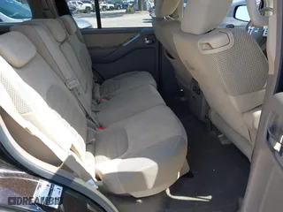 2011 Nissan Pathfinder SV with VIN 5N1AR1NN7BC610415, listed as a IAAI auction lot 41931099 with 183,765 mi miles. Bid and sale history available at carsss.com. Image 8.