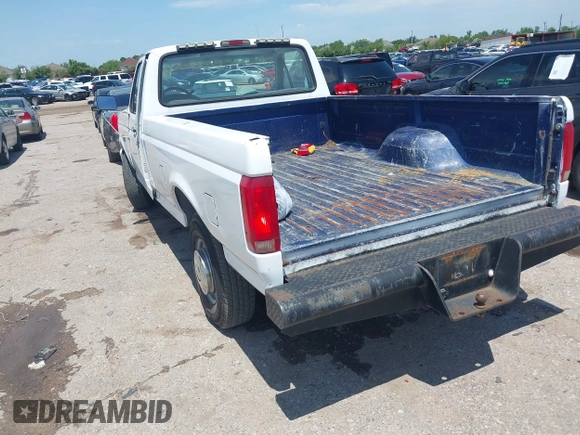 1996 Ford F-250 with VIN 2FTHF25G7TCA38325, listed as a IAAI auction lot 42463748 with Not provided miles and . Bid and sale history available at DreamBid. Image 3.