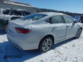 2016 Chrysler 200 Limited with VIN 1C3CCCAB0GN123658, listed as a IAAI auction lot 41596229 with 65,528 mi miles. Bid and sale history available at carsss.com. Image 4.