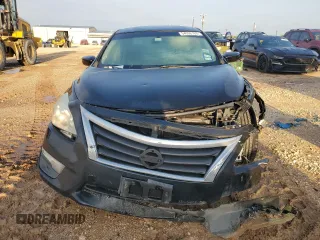 2014 Nissan Altima 2.5 S with VIN 1N4AL3AP1EN232874, listed as a Copart auction lot 54352125 with 113,065 mi miles and Salvage Title. Bid and sale history available at carsss.com. Image 5.