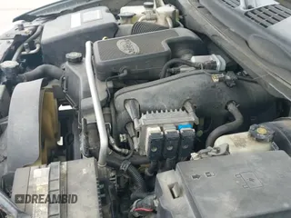 2003 Chevrolet TrailBlazer LT z VIN 1GNDT13S532358254, wystawiony jako IAAI lot #43377122 z przebiegiem 243 537 mil mil oraz . Historia ofert i sprzedaży dostępna na DreamBid. Obrazek 19.