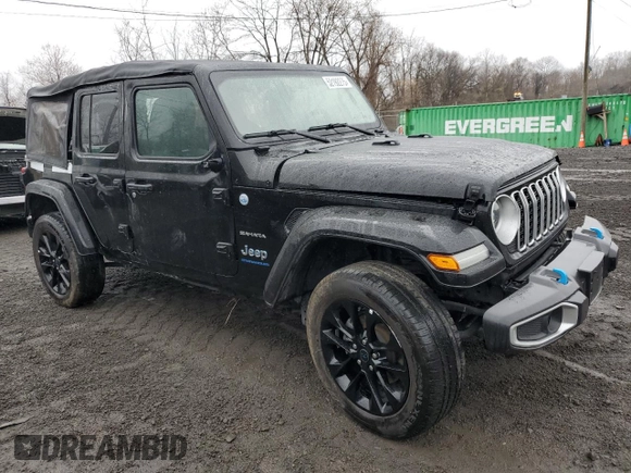 2024 Jeep Wrangler Sahara с VIN 1C4RJXP60RW257385, выставлен на аукционе Copart как лот 52192275 с пробегом 20 899 миль миль и Списание • Salvage title. История ставок и продаж доступна на DreamBid. Изображение 4.