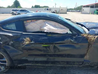 2017 Ford Mustang EcoBoost with VIN 1FA6P8TH4H5203290, listed as a IAAI auction lot 40332376 with Not Provided miles and . Bid and sale history available at carsss.com. Image 13.