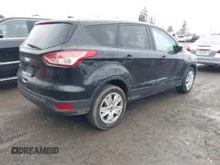 2014 Ford Escape S with VIN 1FMCU0F77EUB50320, listed as a IAAI auction lot 40744542 with 143,443 mi miles. Bid and sale history available at carsss.com. Image 4.