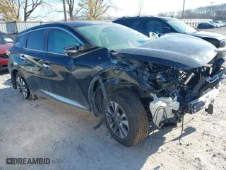 2017 Nissan Murano SV with VIN 5N1AZ2MG3HN164110, listed as a IAAI auction lot 41684017 with 150,117 mi miles. Bid and sale history available at carsss.com. Image 1.