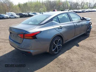 2024 Nissan Altima SR with VIN 1N4BL4CV4RN301228, listed as a IAAI auction lot 42117412 with 5,982 mi miles and . Bid and sale history available at DreamBid. Image 4.