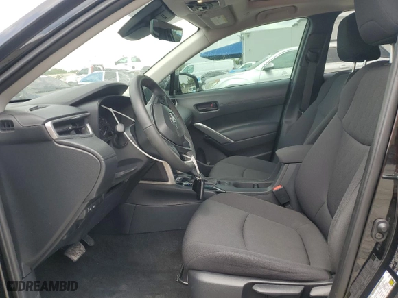 2024 Toyota Corolla Cross LE with VIN 7MUBAAAG7RV088634, listed as a Copart auction lot 49893005 with 17,035 mi miles and Salvage Title. Bid and sale history available at carsss.com. Image 7.