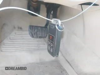 2015 Volvo XC60 T6 с VIN YV4902RK5F2762130, выставлен на аукционе IAAI как лот 42080997 с пробегом 174 623 миль миль и . История ставок и продаж доступна на DreamBid. Изображение 11.
