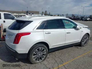 2018 Cadillac XT5 Premium Luxury FWD with VIN 1GYKNERS7JZ244022, listed as a IAAI auction lot 41477926 with 59,862 mi miles. Bid and sale history available at carsss.com. Image 4.
