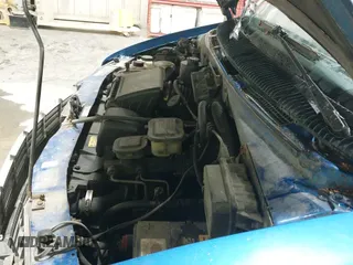 1995 Chevrolet Astro z VIN 1GNEL19W2SB250140, wystawiony jako IAAI lot #42444196 z przebiegiem 343 665 mil mil oraz . Historia ofert i sprzedaży dostępna na DreamBid. Obrazek 12.