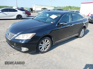 2011 Lexus ES with VIN JTHBK1EG7B2470420, listed as a IAAI auction lot 42132756 with Not Provided miles. Bid and sale history available at carsss.com. Image 2.