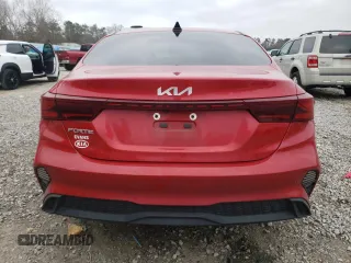2022 Kia Forte LXS with VIN 3KPF24AD2NE467688, listed as a Copart auction lot 43212615 with 70,053 mi miles and Salvage Title. Bid and sale history available at carsss.com. Image 6.
