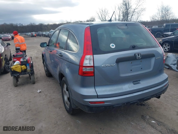 2010 Honda CR-V LX with VIN 5J6RE4H39AL027643, listed as a IAAI auction lot 42019697 with 285,813 mi miles. Bid and sale history available at carsss.com. Image 3.