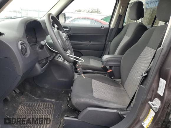 2015 Jeep Patriot Sport with VIN 1C4NJPBB3FD409847, listed as a Copart auction lot 55172265 with 158,626 mi miles and Non Repairable. Bid and sale history available at DreamBid. Image 7.